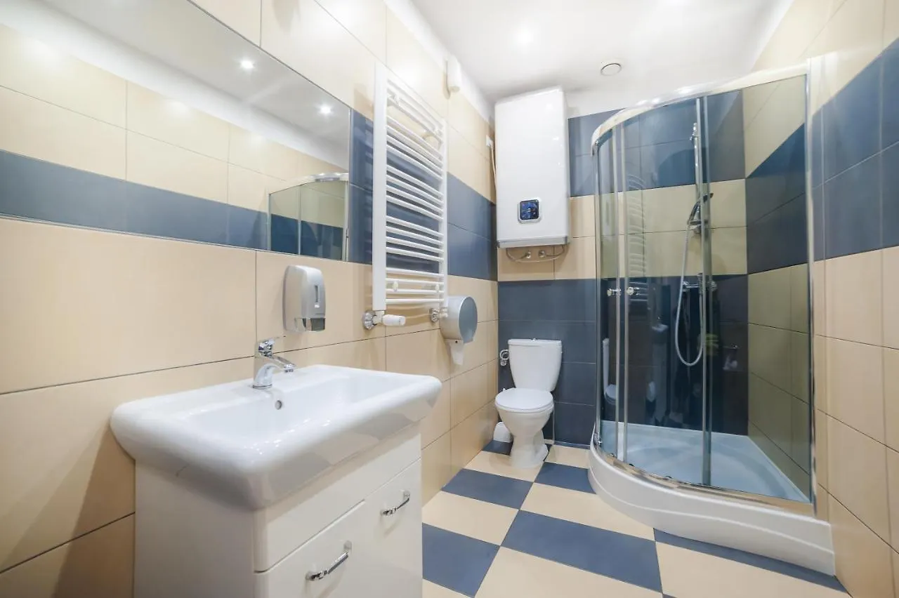 Dizzy Daisy Hostel Krakow Polonya
