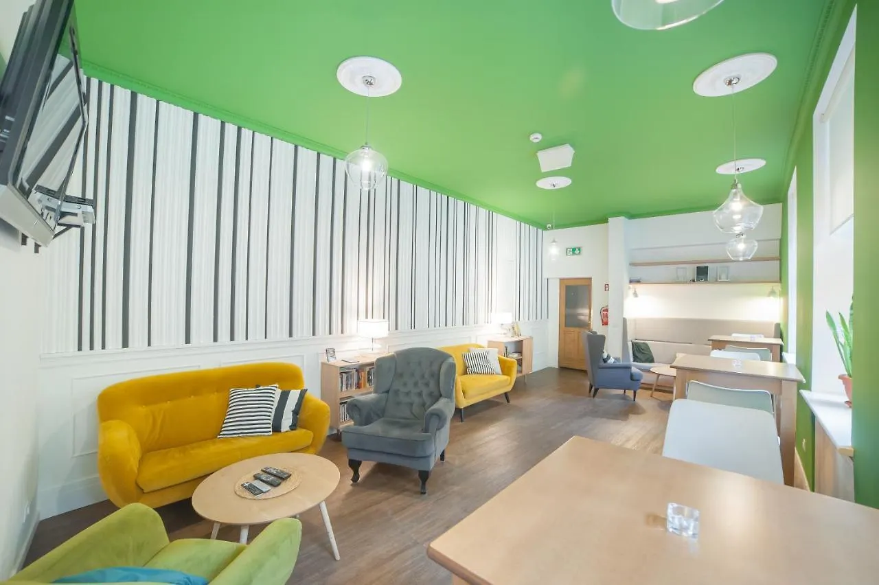 קרקוב Dizzy Daisy Hostel